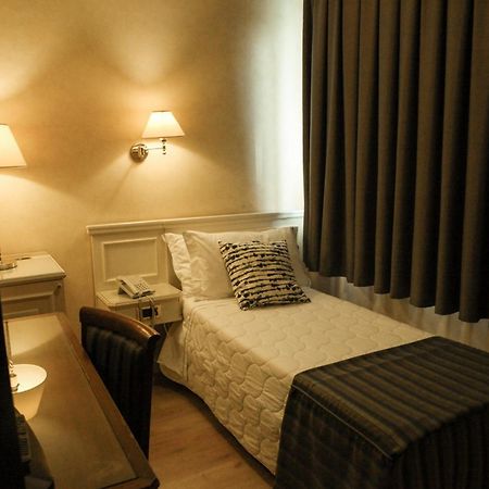 Hotel I Gigli Нола Экстерьер фото