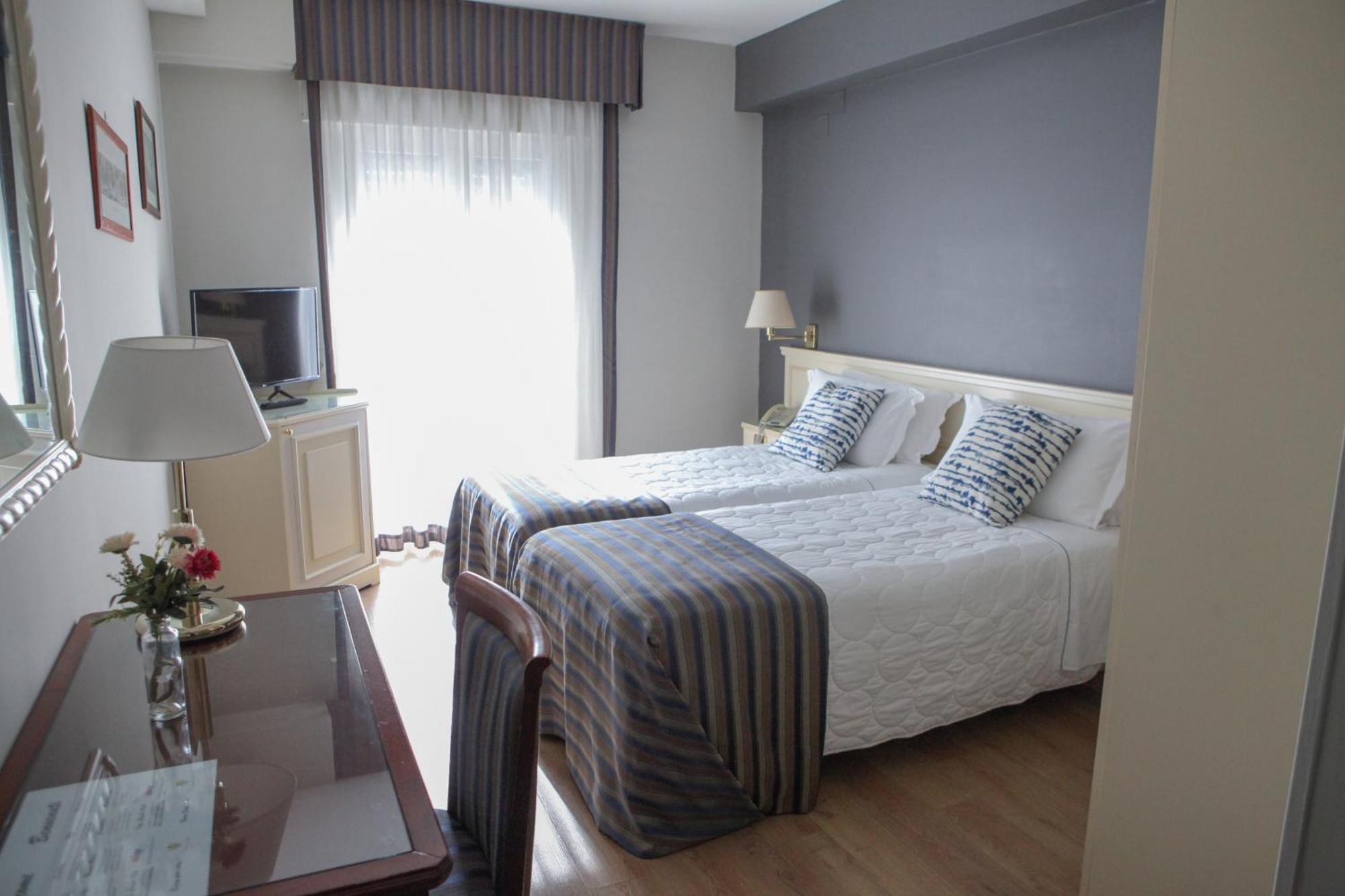 Hotel I Gigli Нола Экстерьер фото